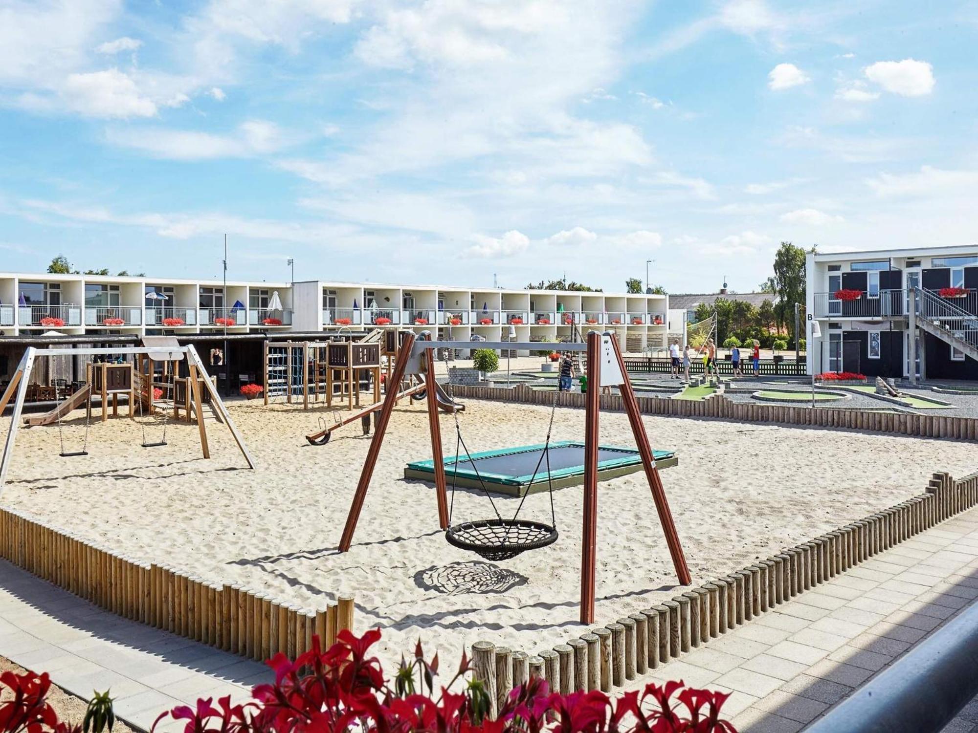 4 Person Holiday Home On A Holiday Park In Glesborg Dış mekan fotoğraf